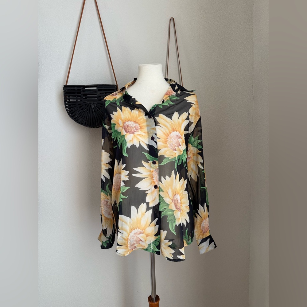 Liz Sport Liz Claiborne Yellow Dandelion See Thru Button Shirt , Size Small